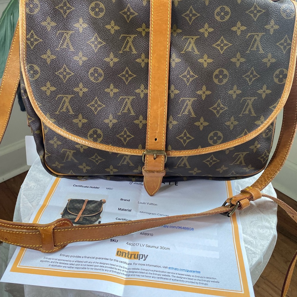 Louis Vuitton tote